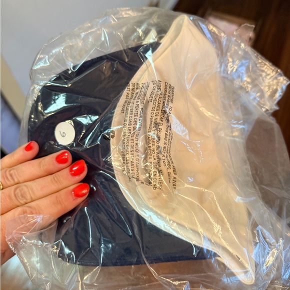 Anthropologie parke university Bookworm Hat - Picture 2 of 2